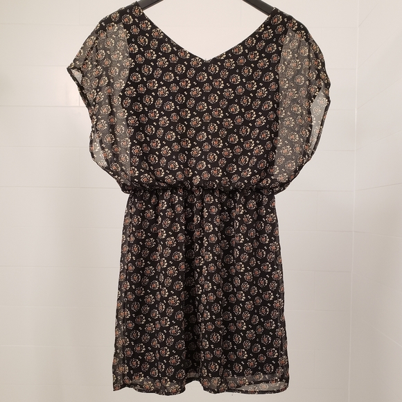 Lush floral chiffon dress - Picture 2 of 5